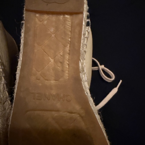 CHANEL Beige and Black CC espadrilles main image 6